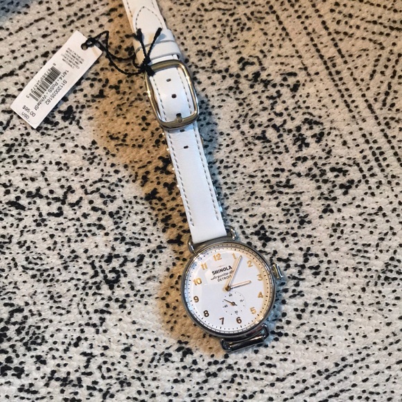 Shinola Canfield white silver watch extra straps - Picture 5 of 7